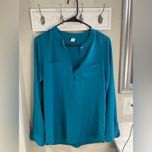 Old navy button up blouse